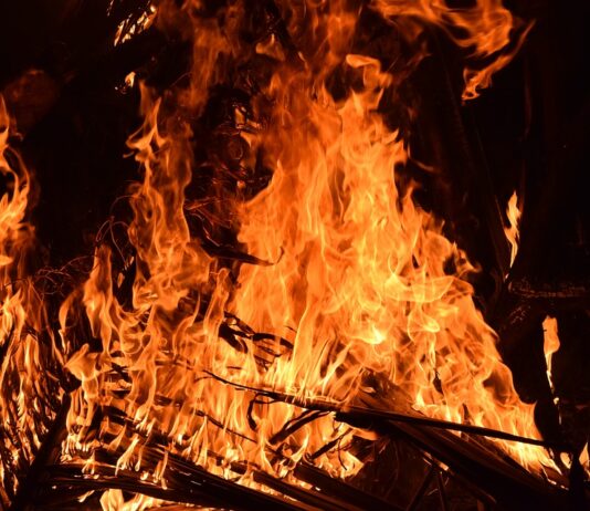 El gobierno declara «zona catastrófica» los territorios afectados por los incendios