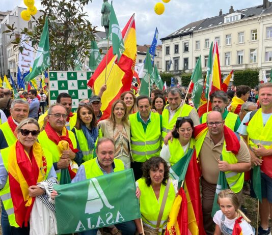ASAJA Castilla y León participa hoy en Bruselas en una protesta ante la amenaza de que la PAC deje de ser Agraria y Común