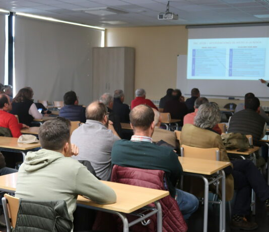 ASAJA Salamanca analiza en Ciudad Rodrigo el impacto de la nueva PAC y la Dermatosis Nodular Contagiosa en la ganadería de la provincia