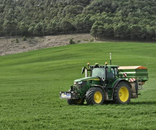 Primer listado de beneficiarios de la ayuda para fertilizantes con más de 607 millones de euros concedidos