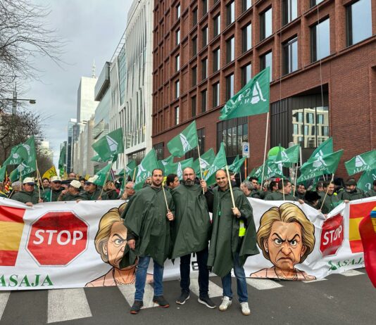 #18D: ASAJA Segovia presente y protagonista en LA MOVILIZACIÓN HISTÓRICA DE AGRICULTORES EUROPEOS EN BRUSELAS.