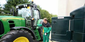 ASAJA-Segovia celebra la bajada del precio del petróleo y el gas