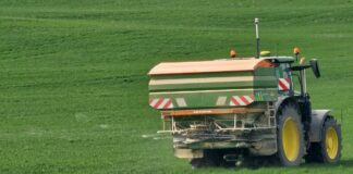 La subida del gasóleo agrícola pone en jaque al sector agrario y compromete la sementera de este otoño.