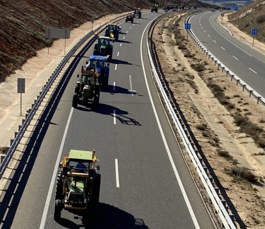Gran tractorada del campo soriano, con más de 500 vehículos en la protesta