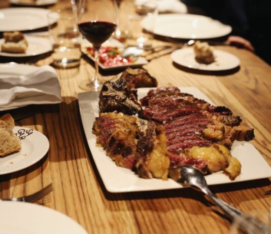 El Gobierno no prevé problemas graves de desabastecimiento en alimentación