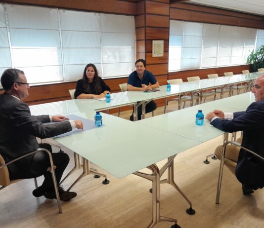 La presidenta de ASAJA Soria traslada a Gerardo Dueñas las principales reivindicaciones e inquietudes del campo provincial