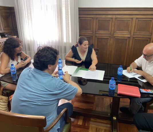 La presidenta de ASAJA Soria traslada a Miguel Latorre las principales reivindicaciones e inquietudes del campo provincial