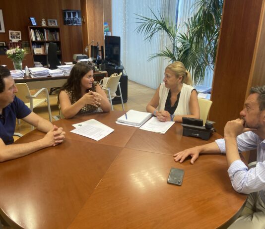 La presidenta de ASAJA Soria traslada a Yolanda de Gregorio las principales reivindicaciones e inquietudes del campo provincial