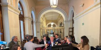 ASAJA exige al Ministerio el control inminente de la fauna salvaje y blinda la defensa del sector porcino tras la reunión con Planas