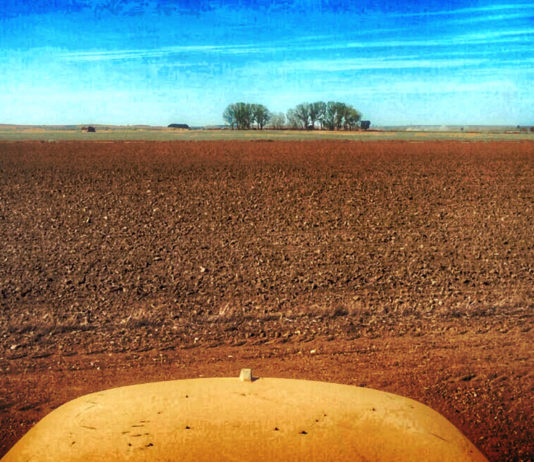 ASAJA consigue que los agricultores que optaron al cese anticipado no dejen de recibir ayuda Campo y tractor