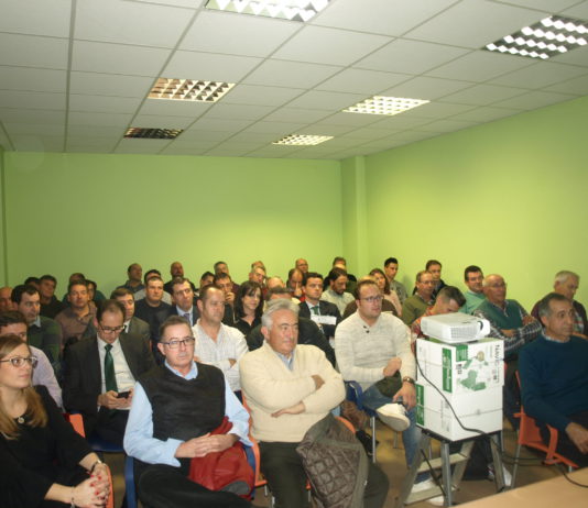 Las nuevas tendencias en poda y regadíos, protagonistas de una jornada en Peñafiel Las nuevas tendencias en poda y regadíos, protagonistas de una jornada en Peñafiel