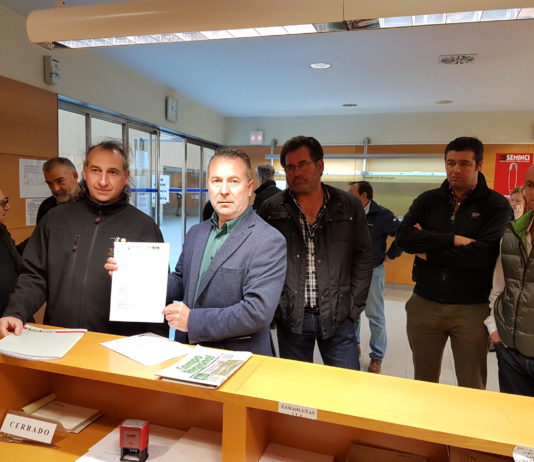 Los ganaderos de leche de ovino piden a la Junta que actúe ya Los ganaderos de leche de ovino piden a la Junta que actúe ya