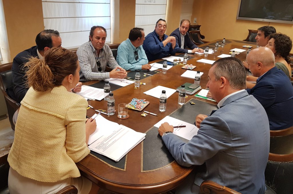 ASAJA pide a Virginia Barcones que ejerza como “correo y altavoz” de las demandas del campo