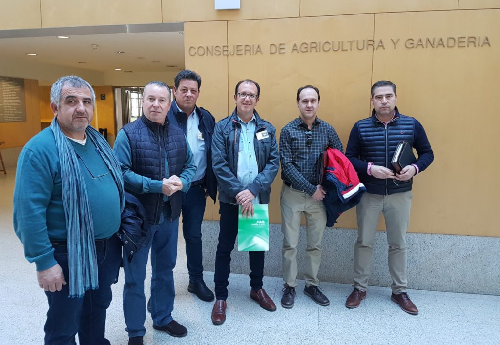 A la reunión acudieron representantes de varias provincias patateras, como Valladolid, Segovia, Palencia y Salamanca.