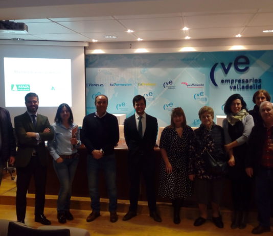 ASAJA Valladolid forma a sus socios sobre la protección de datos en el sector agrario ASAJA Valladolid forma a sus socios sobre la protección de datos