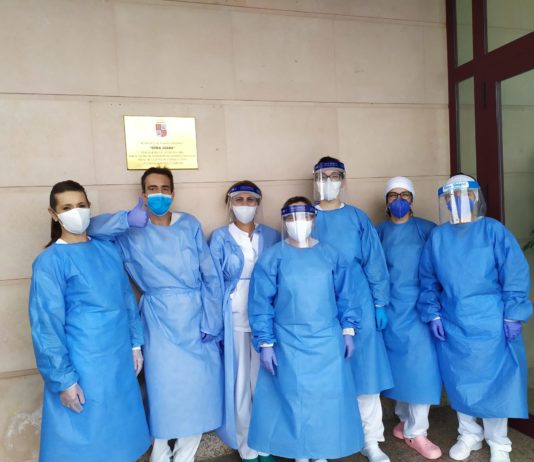 El WhatsApp agrario que protegió a nuestros sanitarios El WhatsApp agrario que protegió a nuestros sanitarios