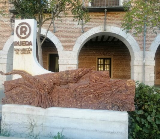 ASAJA Valladolid gana el contencioso administrativo contra la decisión del C.R.D.O. de Rueda de anular el 4% que se cobraba por la recogida de la uva mecánicamente contencioso administrativo