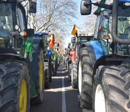 ASAJA Valladolid, COAG y UPA organizan una Manifestación y Paro General el viernes 4 de marzo en Valladolid ASAJA Valladolid, COAG y UPA organizan una Manifestación y Paro General el viernes 4 de marzo en Valladolid