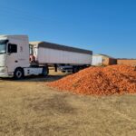 2-Esta-opa-ha-enviado-a-los-ganaderos-de-Zamora-seis-camiones-hoy-sale-el-septimo