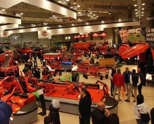 Vendo rotativa de 7 discos Kuhn Seminueva Vendo rotativa de 7 discos Kuhn Seminueva