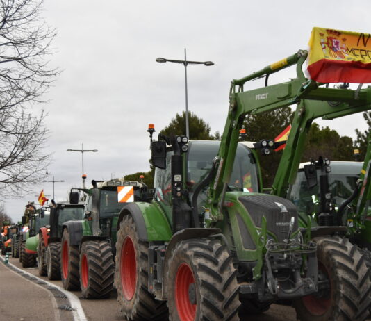 El campo de Valladolid volverá el jueves 29 de enero a las calles de la ciudad para defender la salud de los consumidores y un futuro para el campo El campo de Valladolid volverá el jueves 29 de enero a las calles de la ciudad para defender la salud de los consumidores y un futuro para el campo