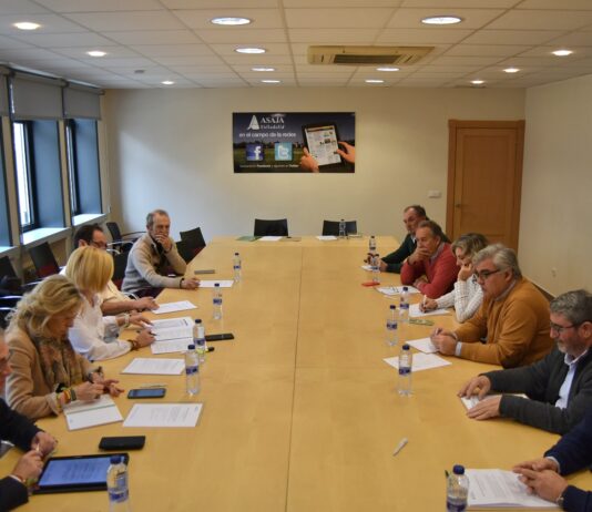 ASAJA Valladolid mantiene una mesa de trabajo con Vox para trasladar las demandas del campo vallisoletano