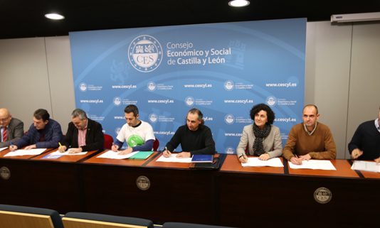 Apoyo de ASAJA a los biocarburantes y a la biorrefinería de Barcial del Barco Apoyo de ASAJA a los biocarburantes y a la biorrefinería de Barcial del Barco