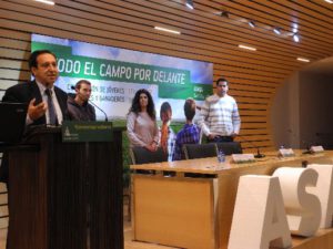 Convención Jóvenes Agricultores 2013. Celebrada el 17 de mayo en Valladolid, bajo el lema “Todo el campo por delante”