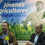 PROPUESTAS DE FUTURO PARA LOS JÓVENES AGRICULTORES DE CASTILLA Y LEÓN PROPUESTAS DE FUTURO PARA LOS JÓVENES AGRICULTORES DE CASTILLA Y LEÓN