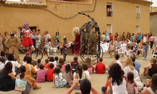 Teatro a lo grande en un pueblo pequeño Teatro a lo grande en un pueblo pequeño