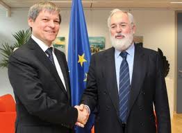 ASAJA reclama al Gobierno español absoluta firmeza en defensa del presupuesto de la PAC ASAJA reclama al Gobierno español absoluta firmeza en defensa del presupuesto de la PAC