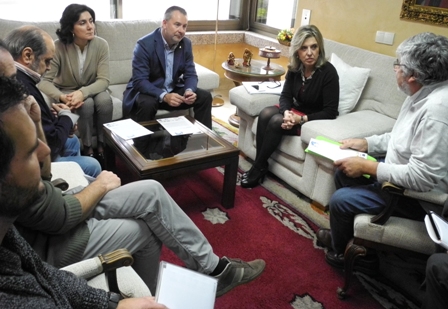 La Marcha Blanca pide a la delegada del Gobierno que la Administración actúe y proteja a los ganaderos La Marcha Blanca pide a la delegada del Gobierno que la Administración actúe y proteja a los ganaderos