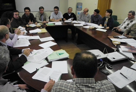 ASAJA pide a la Junta que Castilla y León no desaproveche las posibilidades que ofrece la Ley Agraria ASAJA pide a la Junta que Castilla y León no desaproveche las posibilidades que ofrece la Ley Agraria