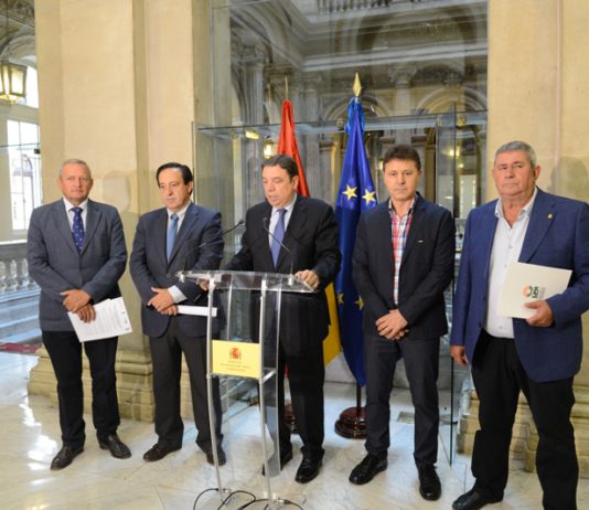 Agricultores y ganaderos juntos por una PAC fuerte y sin recortes