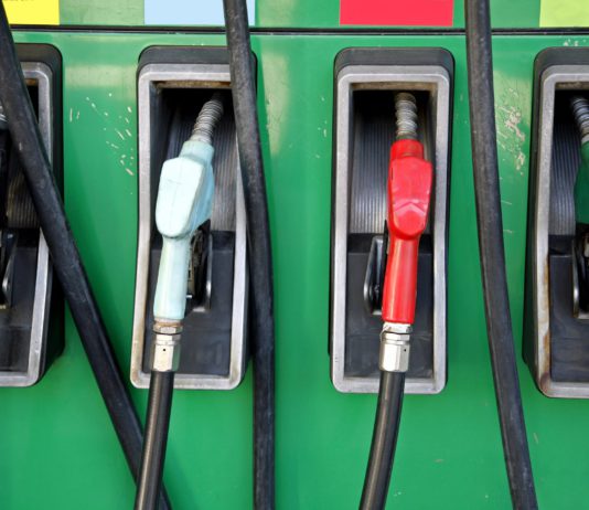 ASAJA reclama al gobierno medidas urgentes que palíen la subida de precios de los carburantes