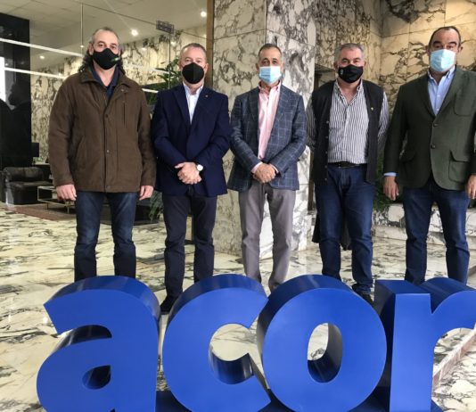 ACOR firma con las organizaciones agrarias un acuerdo para asegurar precio y cultivo