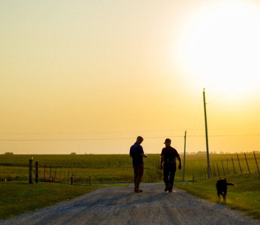 ASAJA valora positivamente la ayuda a la sucesión de explotaciones, pero pide que se incluya la transmisión de padres a hijos