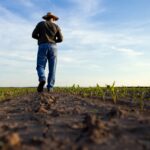 Apoyo psicológico a agricultores y ganaderos