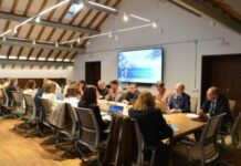 La industria impone y no negocia