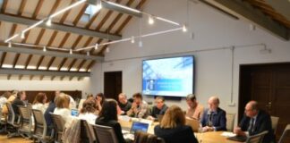 La industria impone y no negocia