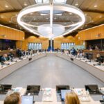 La Comisión europea actual impulsa un verdadero cambio de rumbo de la PAC, ¿o solamente es retórica para justificar los recortes en el dinero?