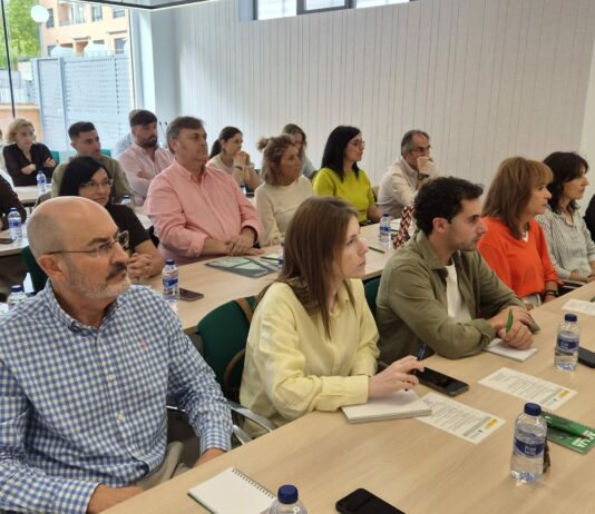 Agroseguro presenta al equipo de ASAJA en Castilla y León las novedades de los seguros de cultivos herbáceos y viñedo