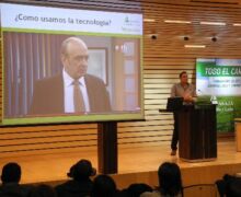 Convención Jóvenes Agricultores 2013. Celebrada el 17 de mayo en Valladolid, bajo el lema “Todo el campo por delante” Convención Jóvenes Agricultores 2013. Celebrada el 17 de mayo en Valladolid, bajo el lema “Todo el campo por delante”