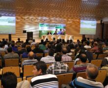 Convención Jóvenes Agricultores 2013. Celebrada el 17 de mayo en Valladolid, bajo el lema “Todo el campo por delante” Convención Jóvenes Agricultores 2013. Celebrada el 17 de mayo en Valladolid, bajo el lema “Todo el campo por delante”